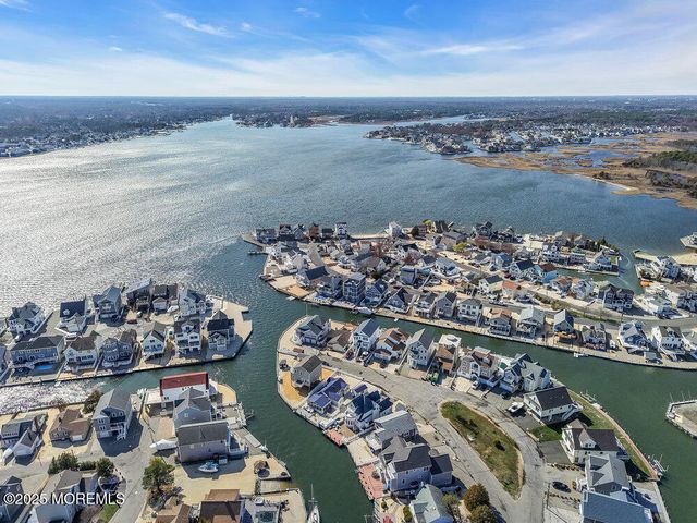 141 Vanard Drive, Brick, NJ 08723