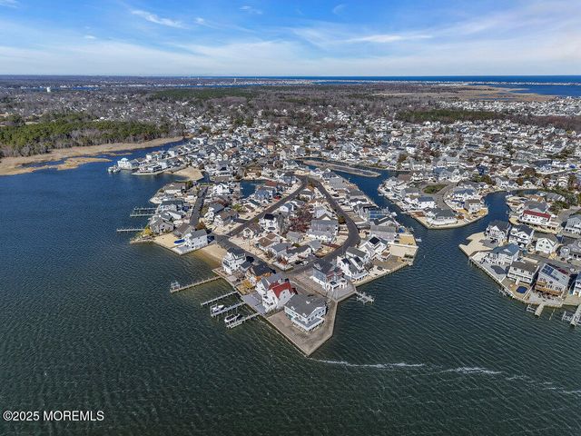 141 Vanard Drive, Brick, NJ 08723