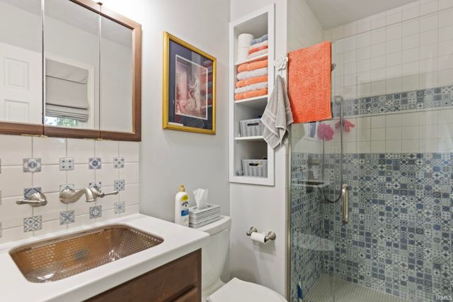 610 Claudia Lane, Middlebury, IN 46540