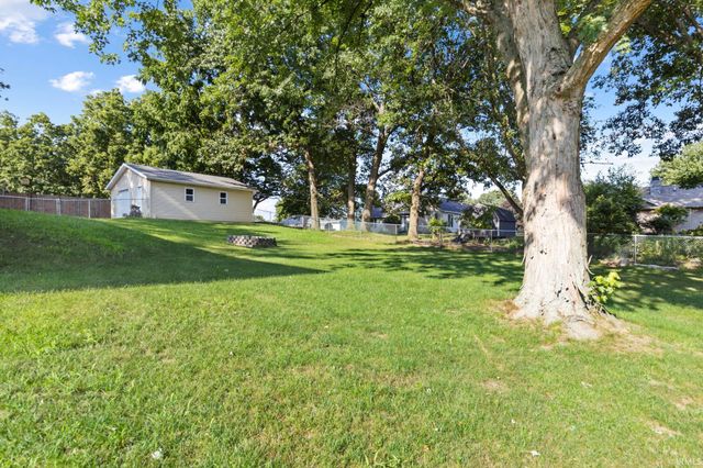 610 Claudia Lane, Middlebury, IN 46540