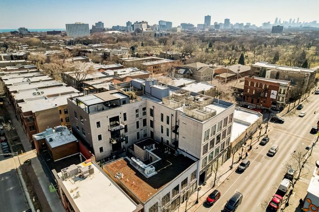 5015 N Clark Street 201, Chicago, IL 60640