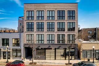 5015 N Clark Street 201, Chicago, IL 60640