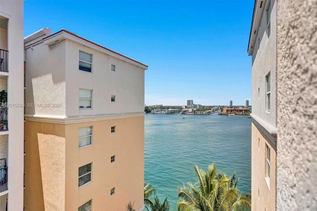 17150 N Bay Rd 2802, Sunny Isles Beach, FL 33160