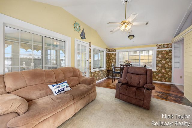 8198 Morrison Lake Gardens, Boston Twp, MI 48881