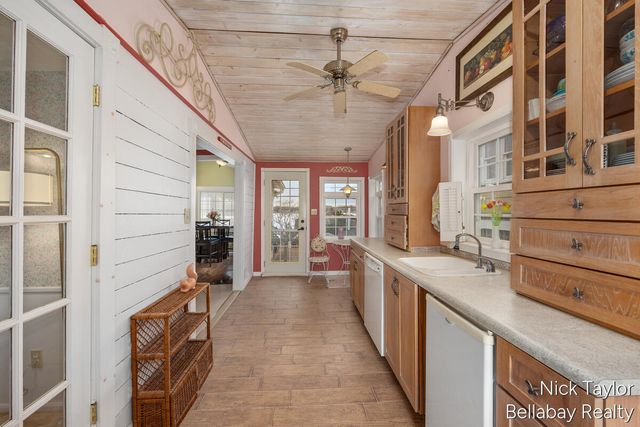 8198 Morrison Lake Gardens, Boston Twp, MI 48881