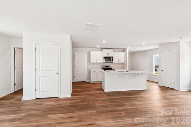 569 N Sparkleberry Street, Chester, SC 29706