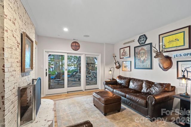 16141 Weatherly Way, Huntersville, NC 28078