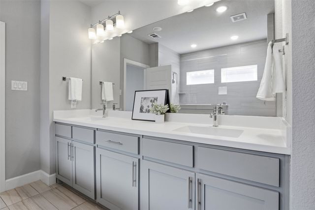 1560 Jackson Street, Carrollton, TX 75006