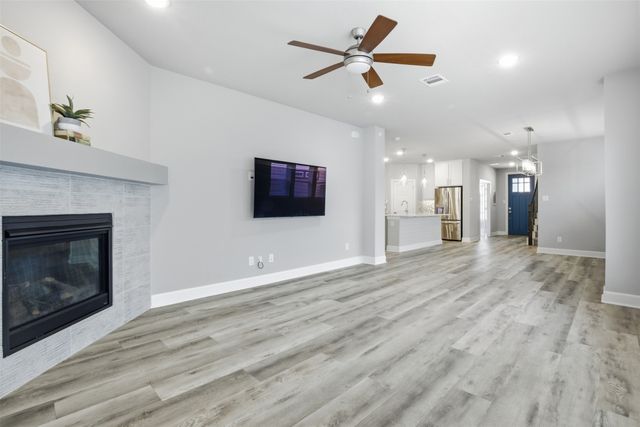 1560 Jackson Street, Carrollton, TX 75006