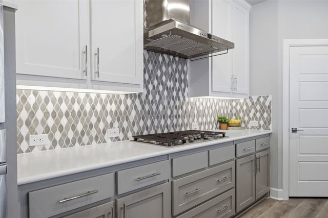 1560 Jackson Street, Carrollton, TX 75006