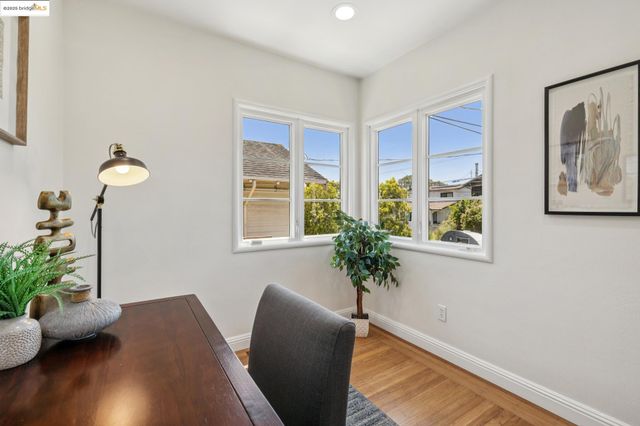 765 Neilson St, Berkeley, CA 94707