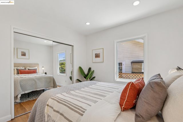 765 Neilson St, Berkeley, CA 94707
