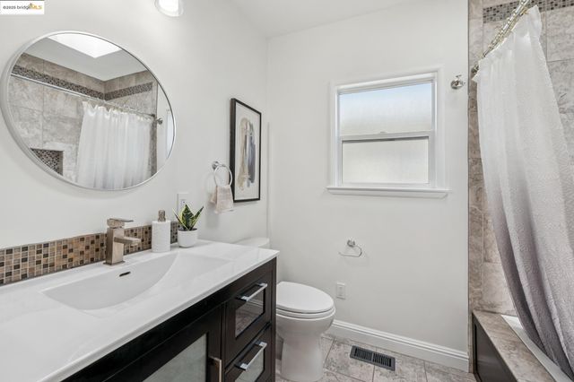 765 Neilson St, Berkeley, CA 94707