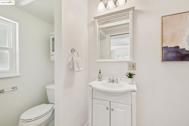 765 Neilson St, Berkeley, CA 94707