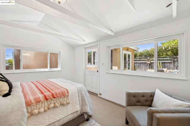 765 Neilson St, Berkeley, CA 94707