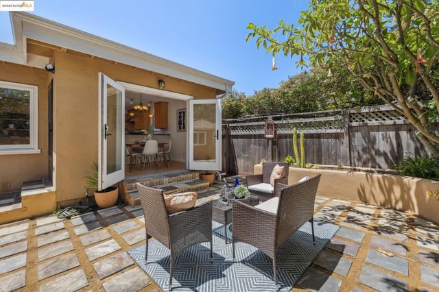 765 Neilson St, Berkeley, CA 94707
