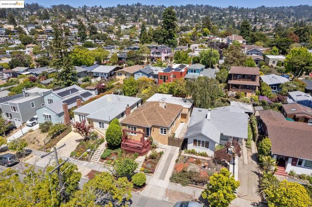 765 Neilson St, Berkeley, CA 94707