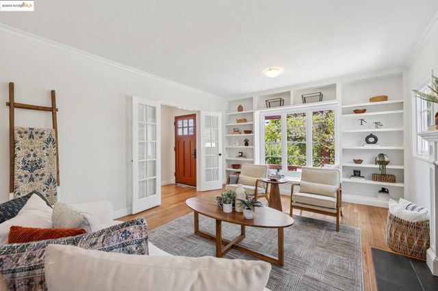 765 Neilson St, Berkeley, CA 94707