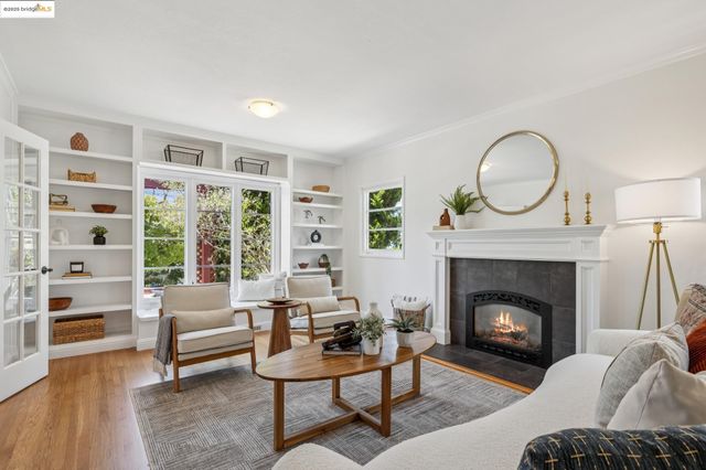 765 Neilson St, Berkeley, CA 94707