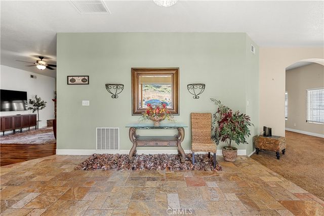 17492 Mariposa Avenue, Riverside, CA 92504