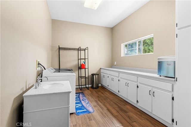 17492 Mariposa Avenue, Riverside, CA 92504