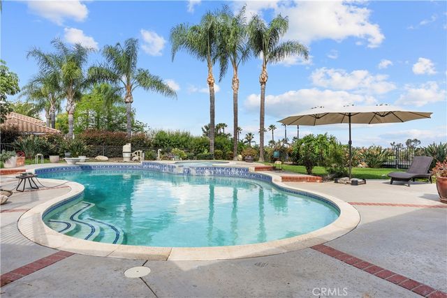 17492 Mariposa Avenue, Riverside, CA 92504