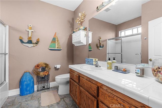 17492 Mariposa Avenue, Riverside, CA 92504