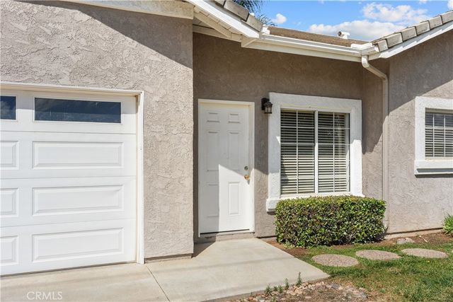 17492 Mariposa Avenue, Riverside, CA 92504