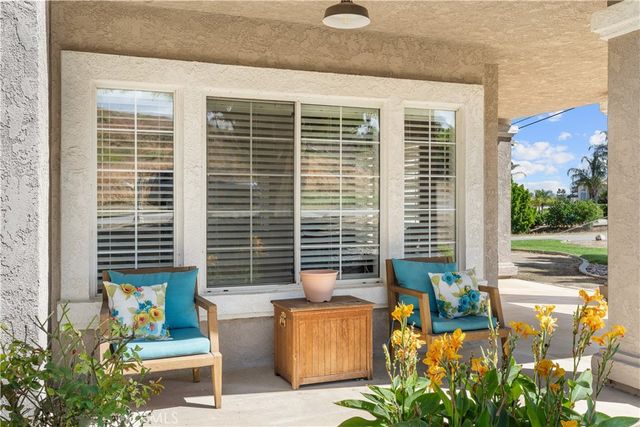 17492 Mariposa Avenue, Riverside, CA 92504