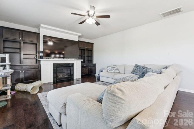 3018 Oakmere Road, Waxhaw, NC 28173