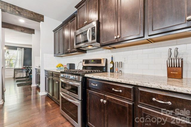 3018 Oakmere Road, Waxhaw, NC 28173