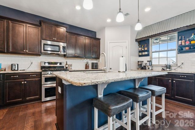 3018 Oakmere Road, Waxhaw, NC 28173