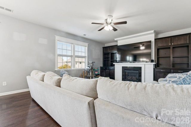 3018 Oakmere Road, Waxhaw, NC 28173
