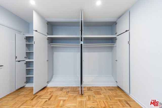 1155 N Clark Street 2, West Hollywood, CA 90069