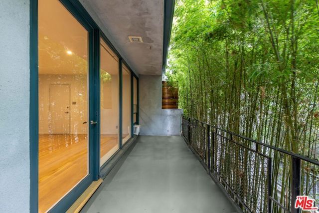 1155 N Clark Street 2, West Hollywood, CA 90069