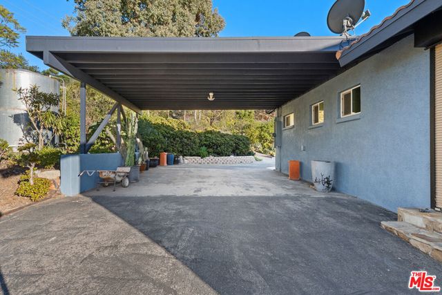 9402 Houston Road, Malibu, CA 90265