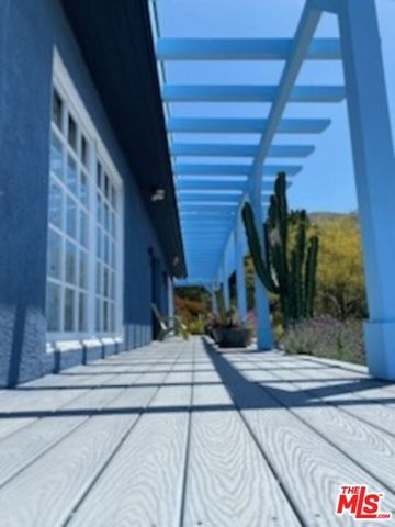 9402 Houston Road, Malibu, CA 90265