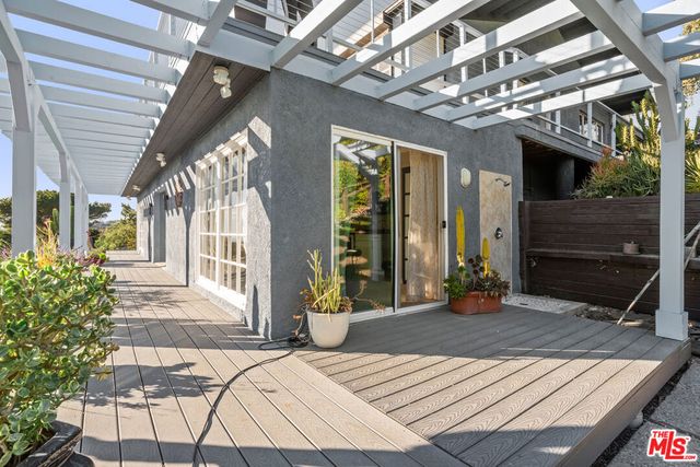 9402 Houston Road, Malibu, CA 90265