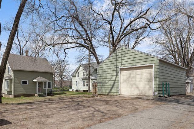712 10th Avenue S, Saint Cloud, MN 56301