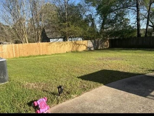 2113 Hendricks, Gladewater, TX 75647