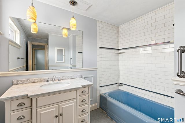 275 Winthrop Street, New Britain, CT 06052