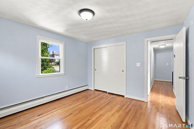 275 Winthrop Street, New Britain, CT 06052