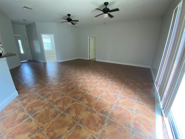 1004 PINE TREE DRIVE, Eustis, FL 32726