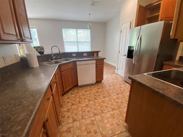 1004 PINE TREE DRIVE, Eustis, FL 32726