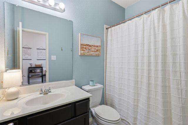 421 Mariscal Place, Fort Worth, TX 76131