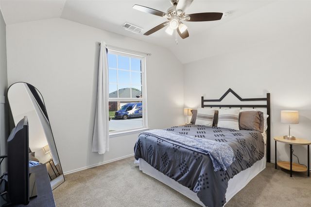 421 Mariscal Place, Fort Worth, TX 76131