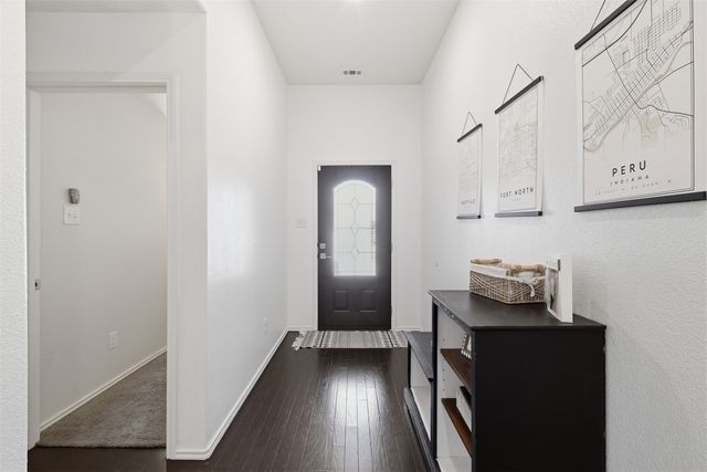 421 Mariscal Place, Fort Worth, TX 76131