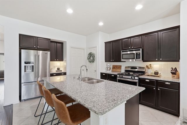 421 Mariscal Place, Fort Worth, TX 76131