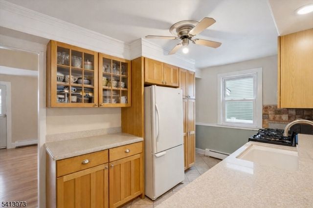 312 3rd Ave, Garwood Boro, NJ 07027