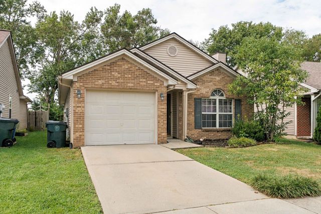 996 Winding Oak Trail, Lexington, KY 40511